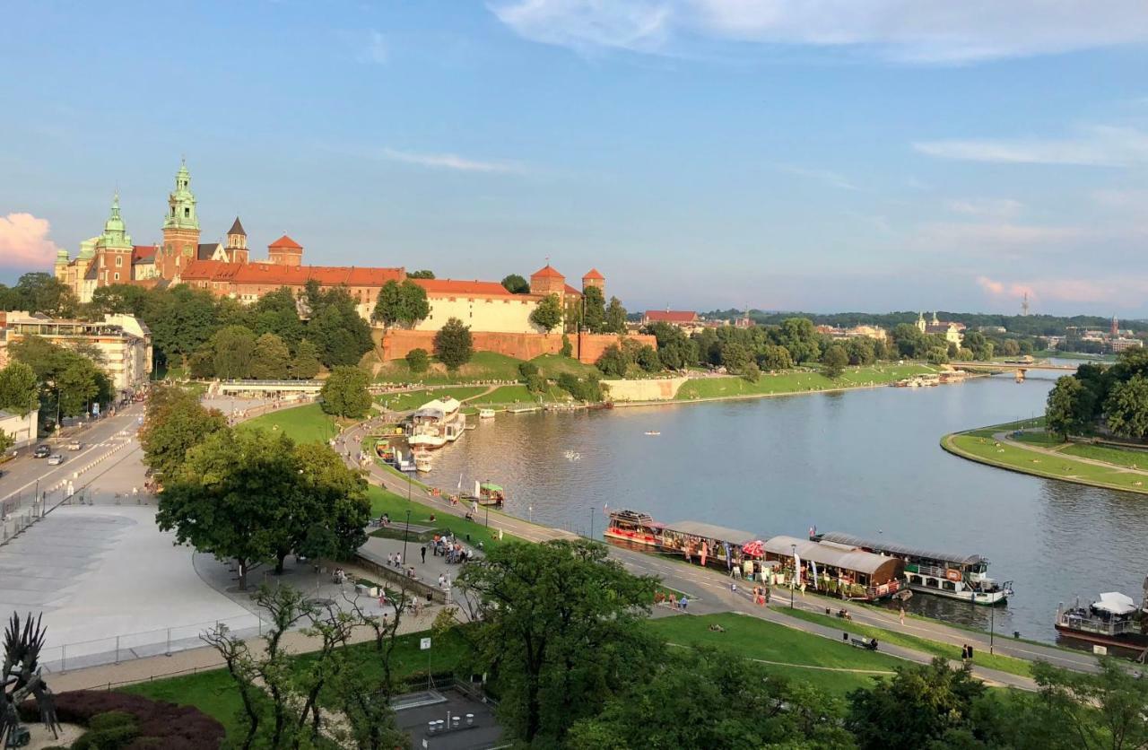 Studio Z Ogrodem Przy Starej Zajezdni Kraków Exteriör bild